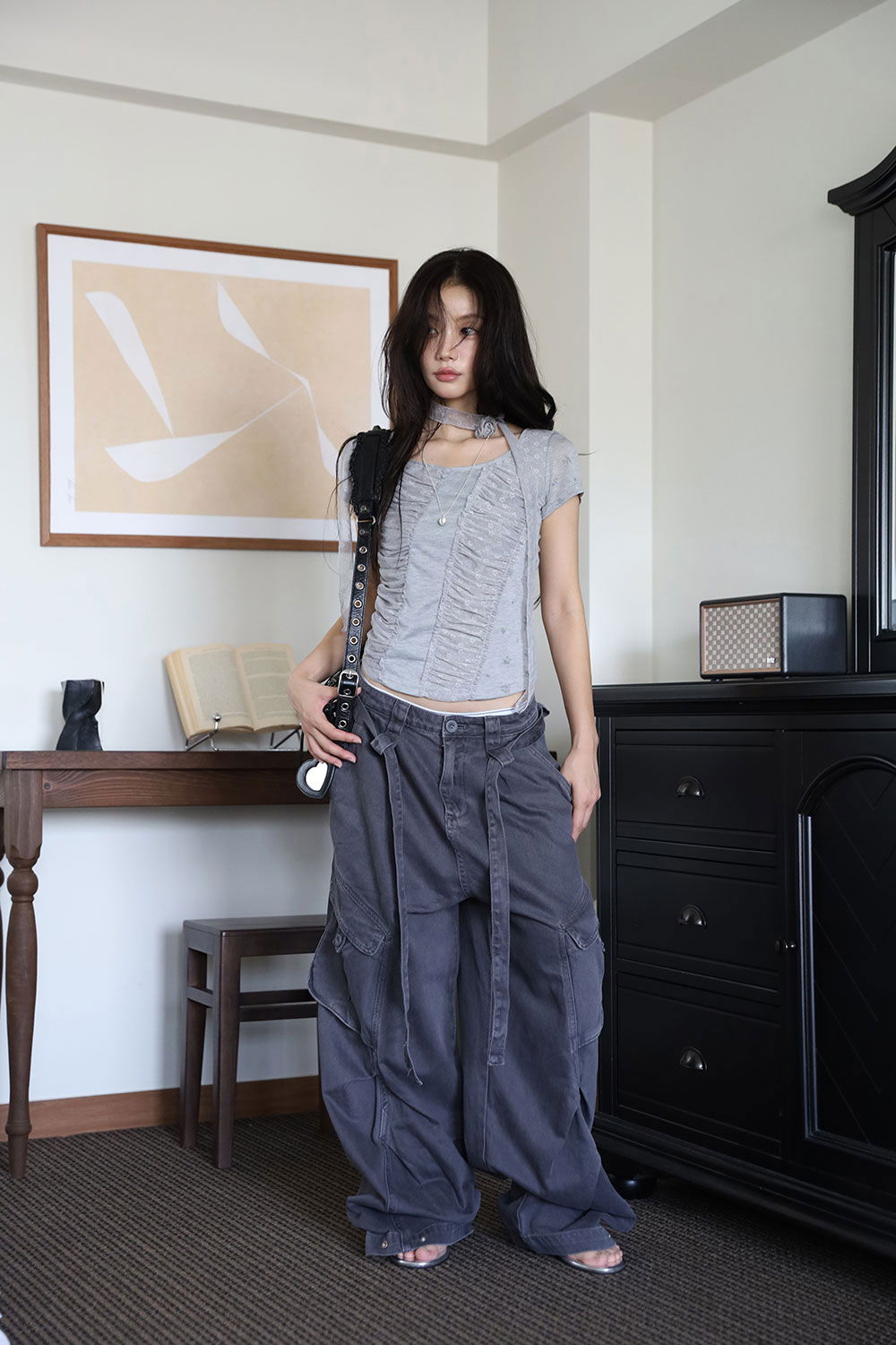 블라우스 모델 착용 이미지-S1L28