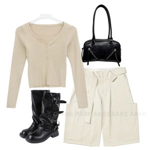 ShortPants,boots,knitwears 코디