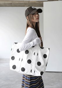 Yukia Dot Shoulder Bag
