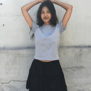 短袖上衣