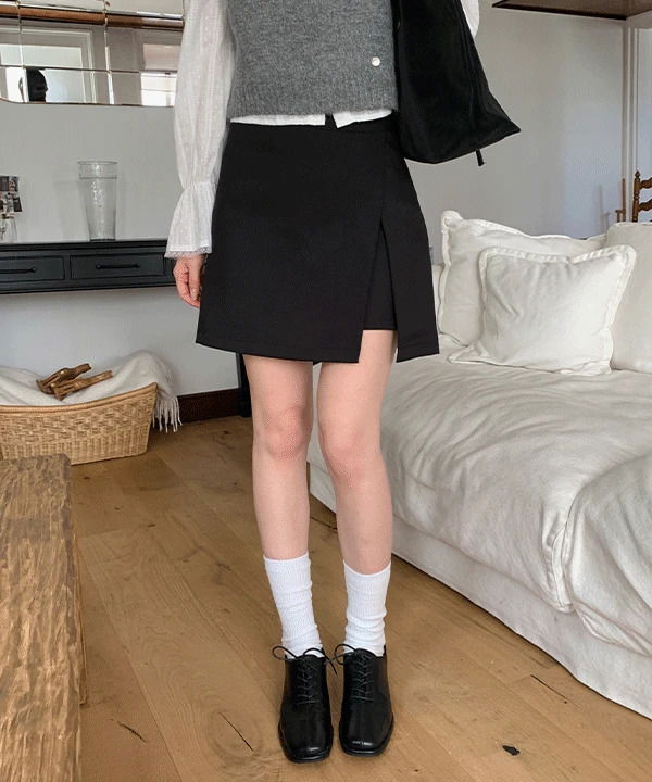 不對稱開衩A字迷你裹身褲裙