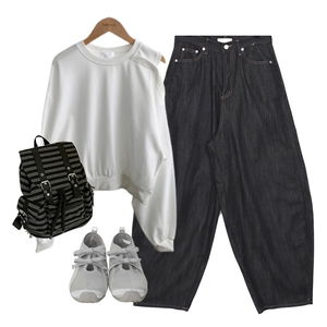 jeans,LongSleeve,sneakers 코디