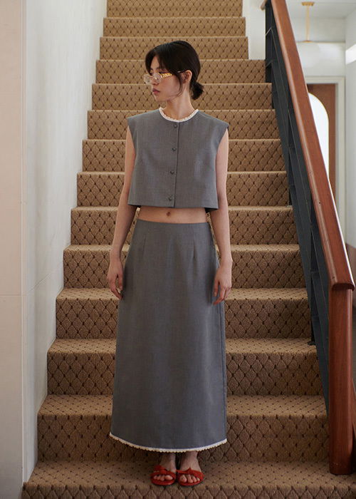 レーストリミングベスト&スカートツーピース