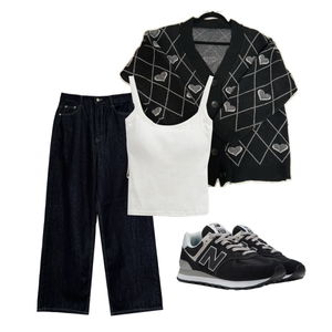 Cardigan/Vest,jeans,sleeveless 코디