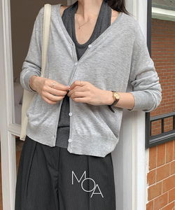 Orintz Color Block Halter Neck Sleeveless Layered Cardigan - 3 Colors