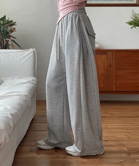 sweatpants