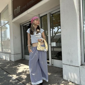 ) tender check loose pants