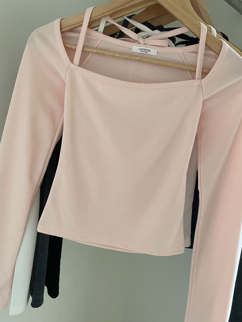 긴팔 티셔츠 크림 색상 이미지-S1L14