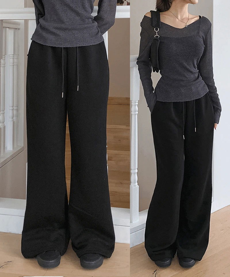 sweatpants