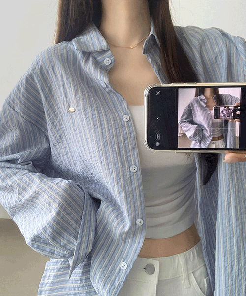 시어서커 루즈핏 펜던트 포인트 스트라이프 긴팔 셔츠