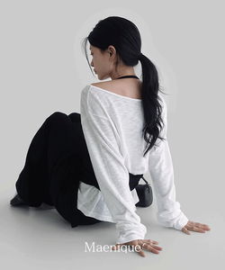 Dante Textured Boat Neck Long Sleeve T-Shirt