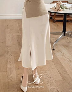 修邊魚尾開衩長裙