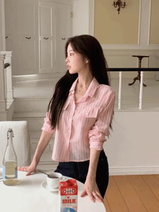 ノートストライプ丸ポケットシャツ