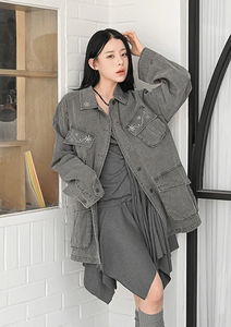 復古鉚釘寬鬆夾克