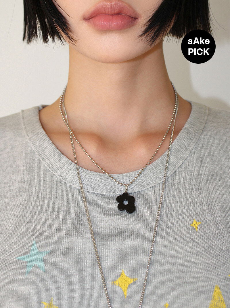 BLOOM NECKLACE