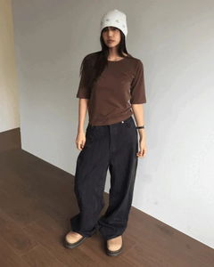 素色圓領短袖T恤