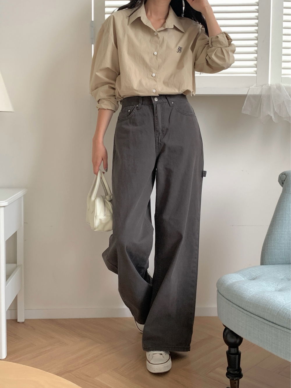 바지 모델 착용 이미지-S1L33