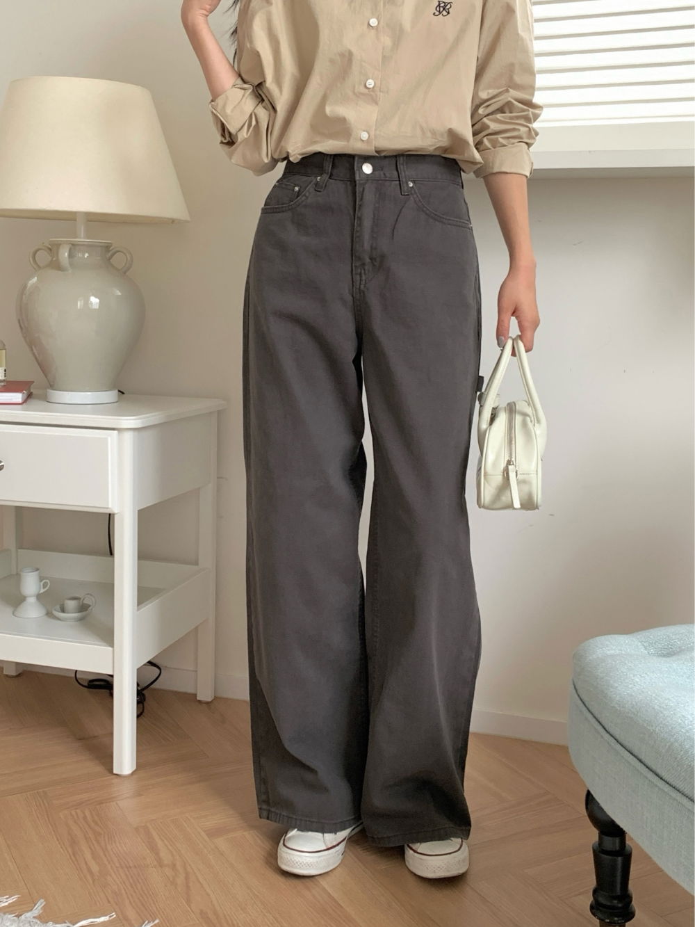 바지 모델 착용 이미지-S1L28