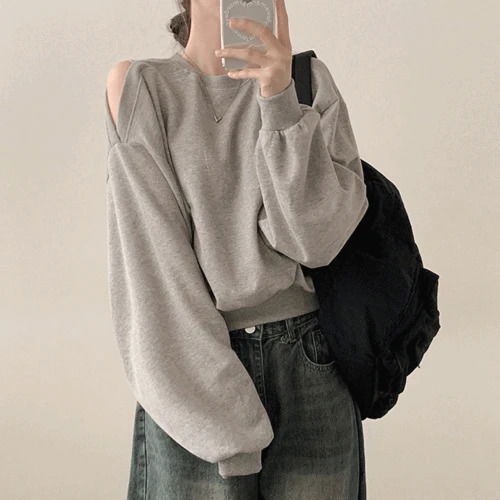寬鬆露肩開衩短版圓領長袖上衣