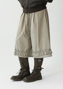 Concay Frill Corduroy Bermuda Pants
