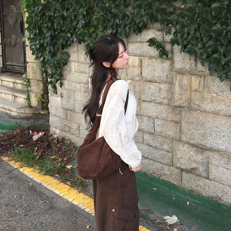 재킷 모델 착용 이미지-S1L3