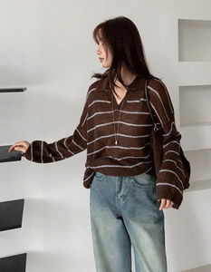 Striped open collar Loose-fit wool knitwear 