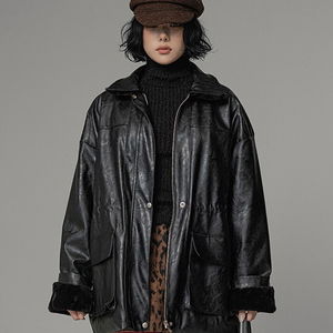 포깅 비건 레더 밍크 퍼 루즈핏 하프 자켓 VEGAN LEATHER FUR MIDI JACKET