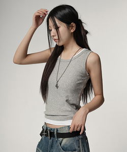 基本款U領棉質無袖上衣