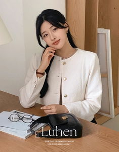 Ruhen round neck tweed jacket