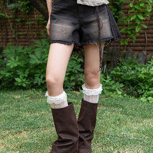데니먼 컷팅 흑청 데님 숏 팬츠 CUT-OFF BLACK DENIM SHORTS