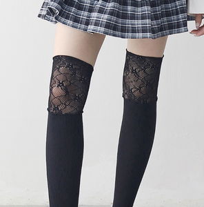 透膚蕾絲半筒絲襪