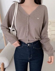 Mini Pendant 24 V-Neck Knitwear Cardigan