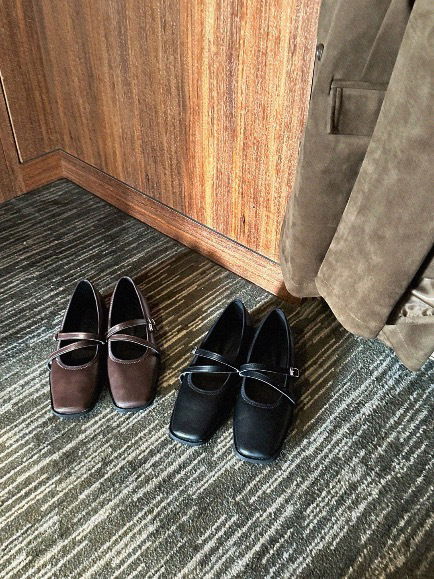 SQUARE STRAP MARY JANE FLAT SHOES (BROWN, BLACK 2COLORS)