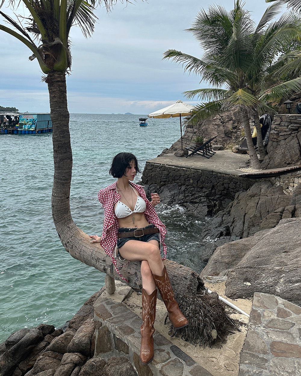 반바지 모델 착용 이미지-S1L48