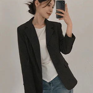 일리즌 테일러드 카라 버튼 포켓 자켓