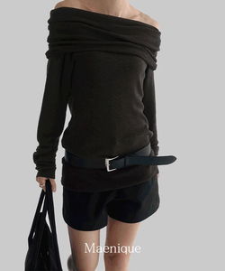 寬鬆長版露肩羊毛針織上衣