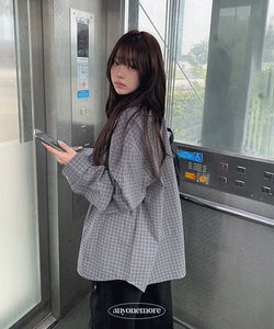 Built-in oversized Shirt shirt