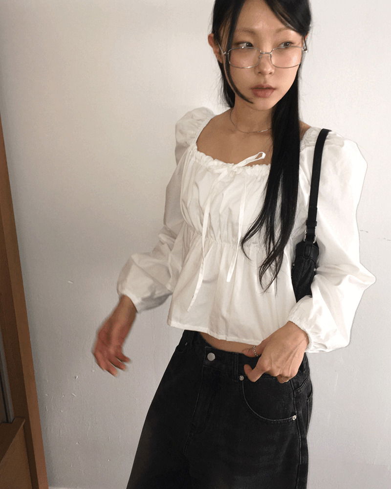 Russon puff ribbon shirring square neck long sleeve blouse 衬衫