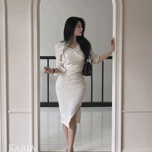 카리아 셔츠카라 브이넥 랩 셔링 핀턱 언발 트임 지퍼 스트라이프 하객룩 긴팔 롱 원피스