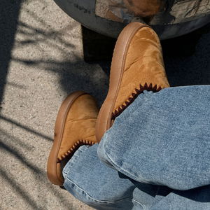 79 stitch fur slipper