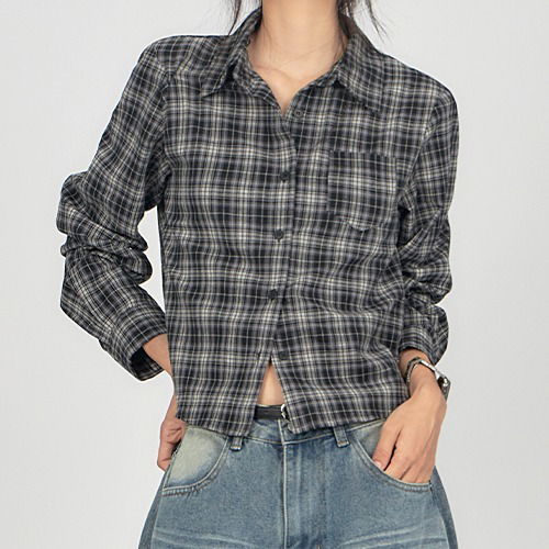 格紋短版修身長袖襯衫SH024