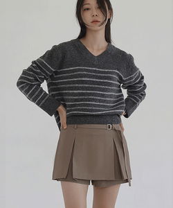 Orio V-neck striped knit