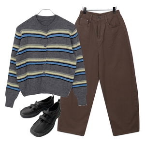 pants,Cardigan/Vest,sneakers 코디