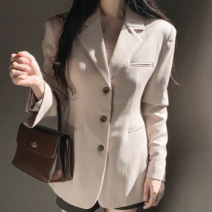 로에 카라 라인 자켓