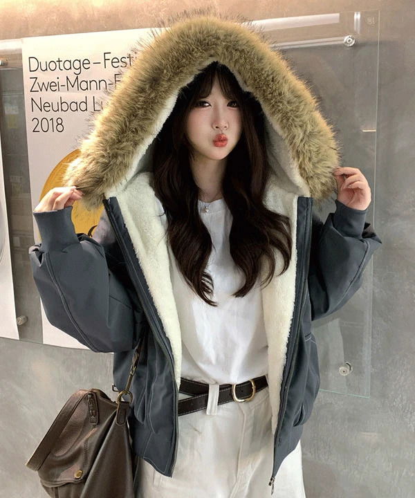 D45 絨毛連帽拉鍊鋪棉外套