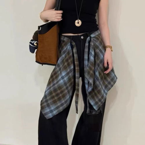 Checkered layered skirt