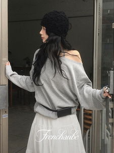 Two-way boat neck one-shoulder man- to-Sweatshirt excluding charcoal