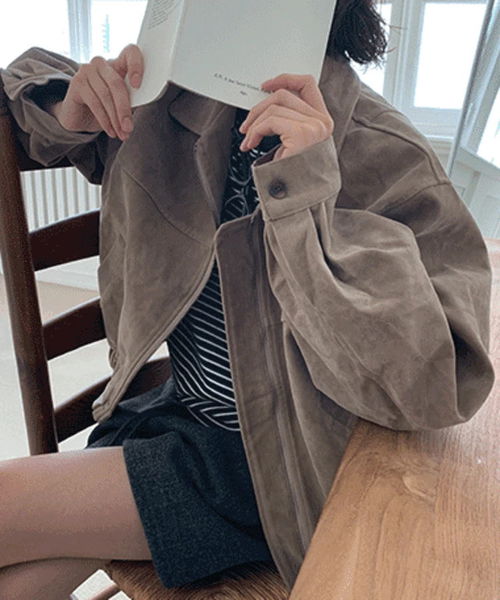 보엘 카라 오버핏 스웨이드 자켓