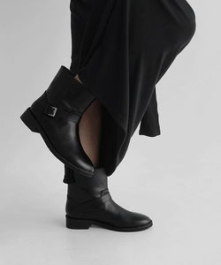 Otour Buckle Short Boots
