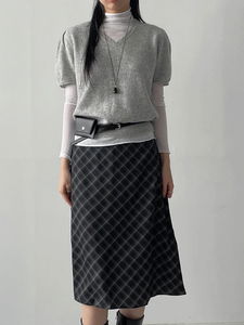 Matilda V-Neck Half Knitwear